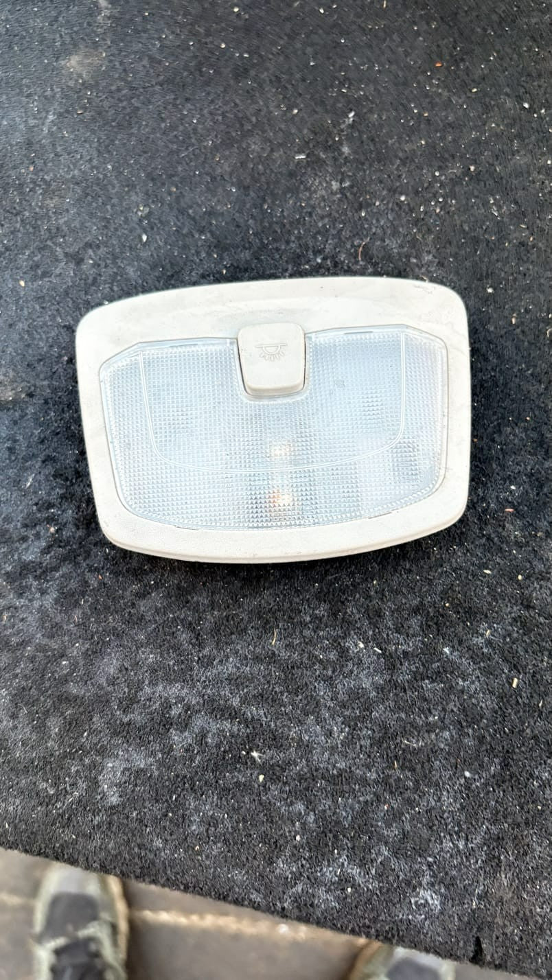 2016 SSANGYONG KORANDO INTERIOR ROOF READING LIGHT LAMP REAR 83720-34000