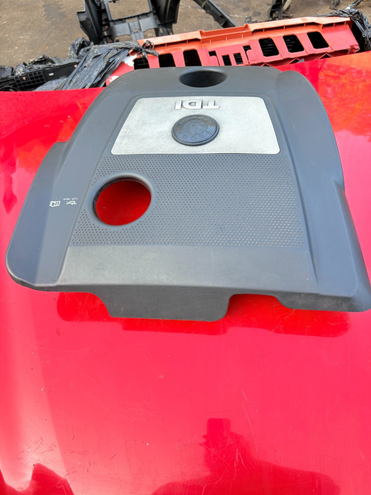 SKODA FABIA ENGINE COVER 038103925GB 1998-2006