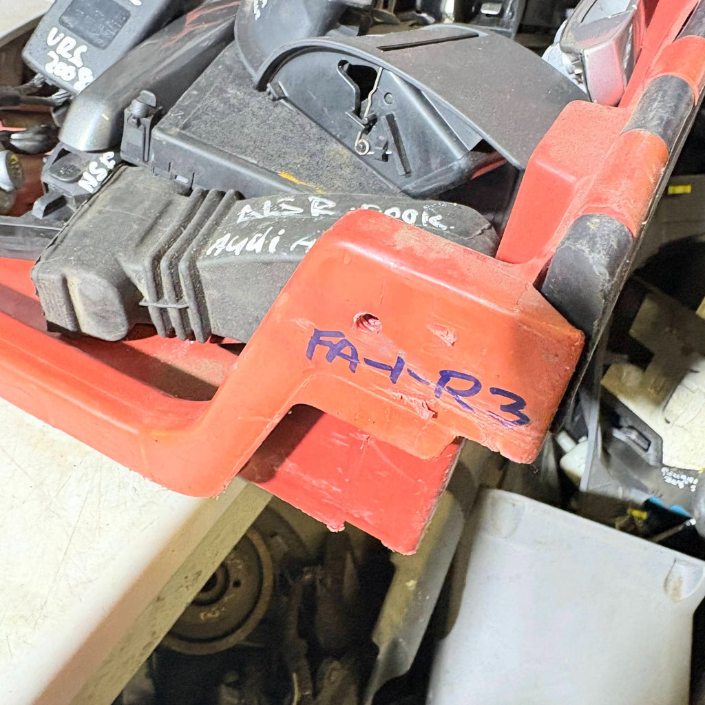 FORD FOCUS C-MAX 2005 THERMOSTAT HOUSING