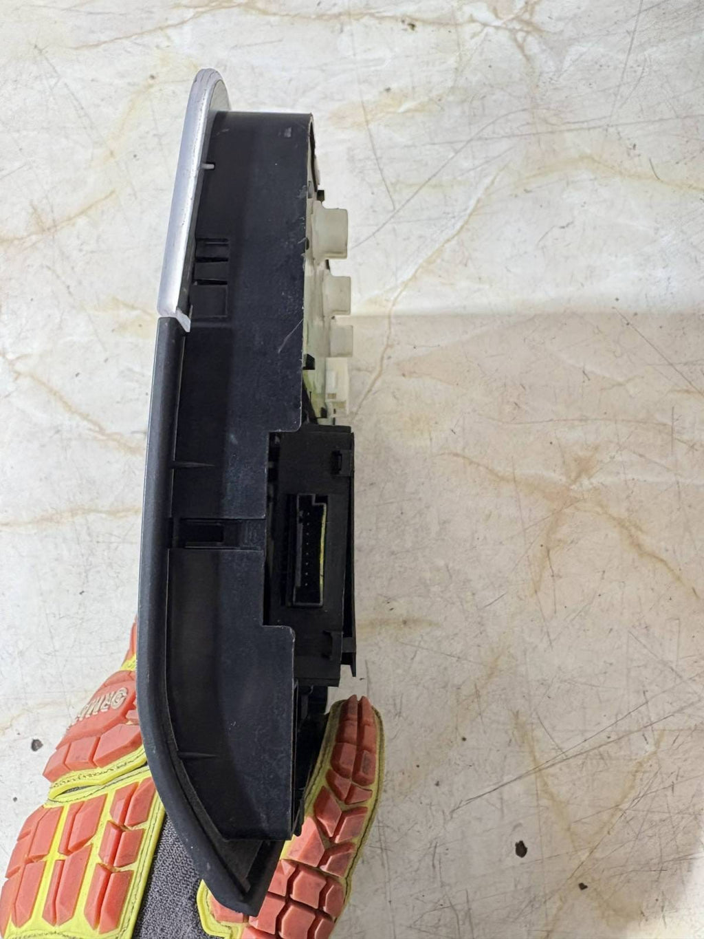 BMW 1 Series E87 2004-2007 Rear Interior Roof Light Alarm Sensor 6974373 6946126