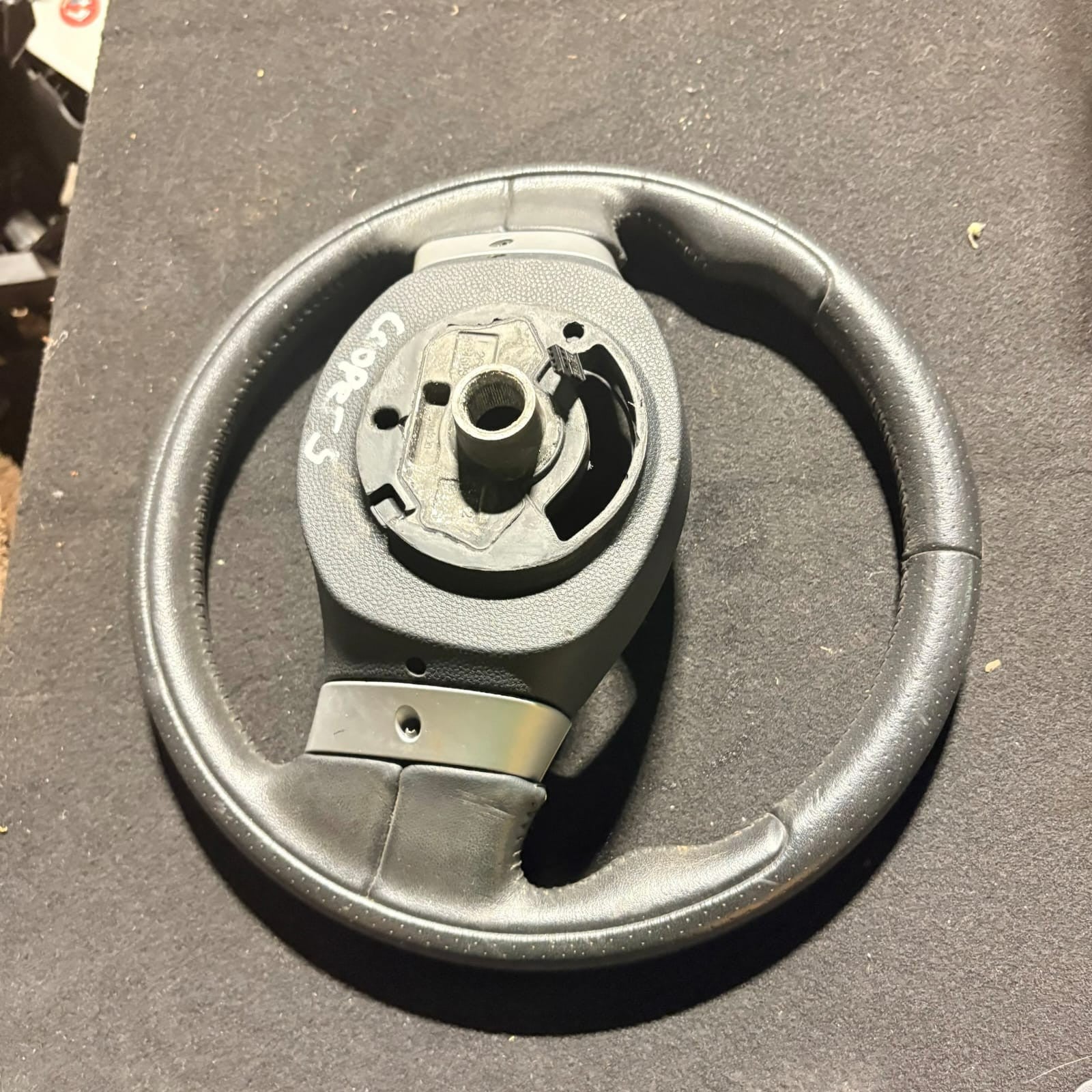 Mini Cooper R50 R53 2001-2006 Steering Wheel 3-Spoke Black 2375R5014