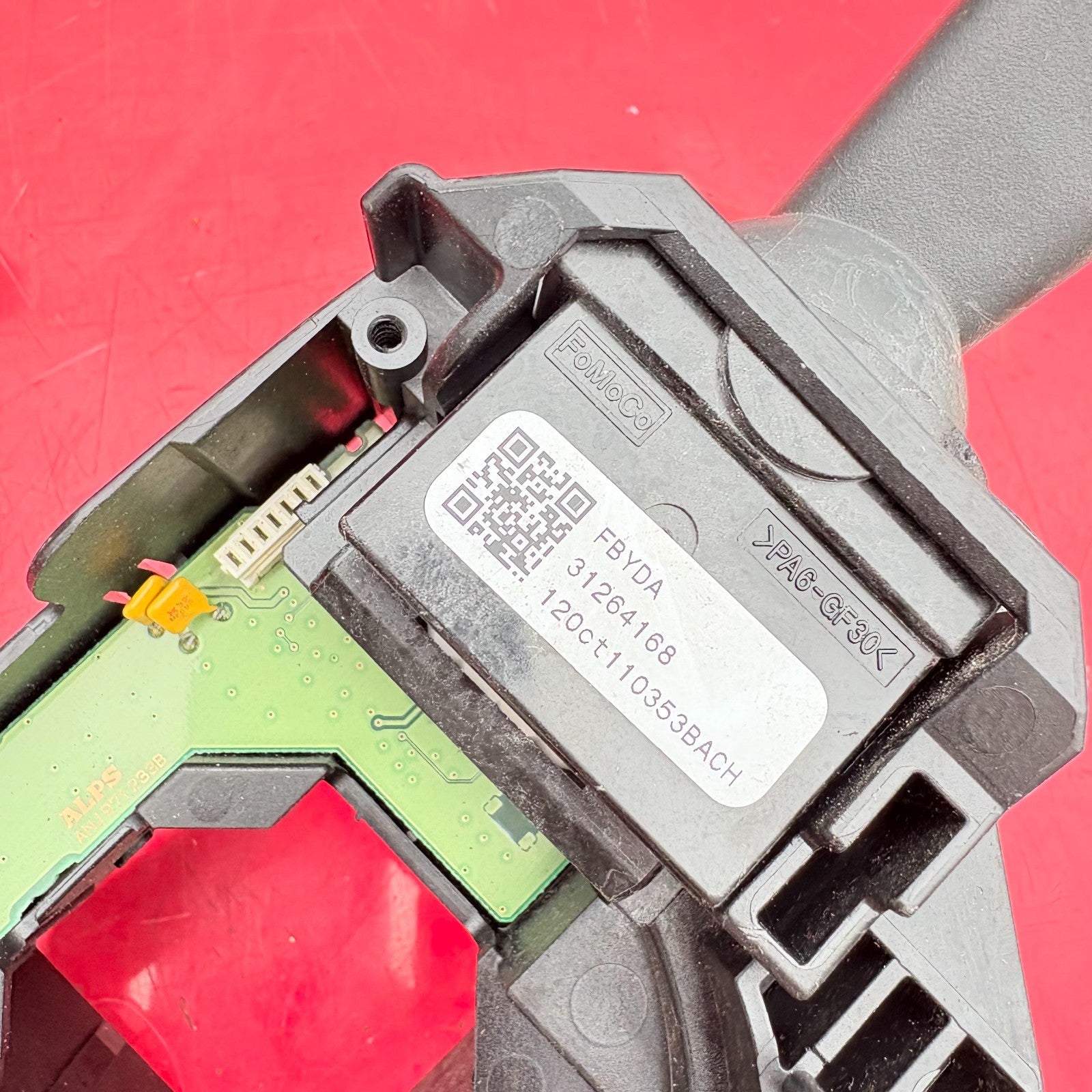 VOLVO V40 2013 WIPER STALK 31264168