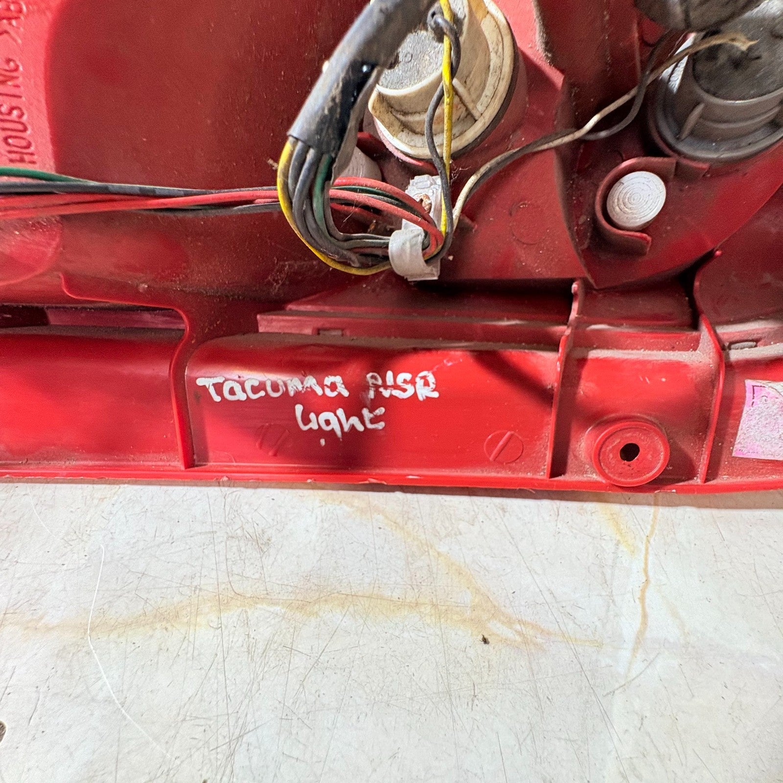 Daewoo Tacuma Chevrolet Rezzo U100 2000-2008 LH Rear Tail Light 96260526