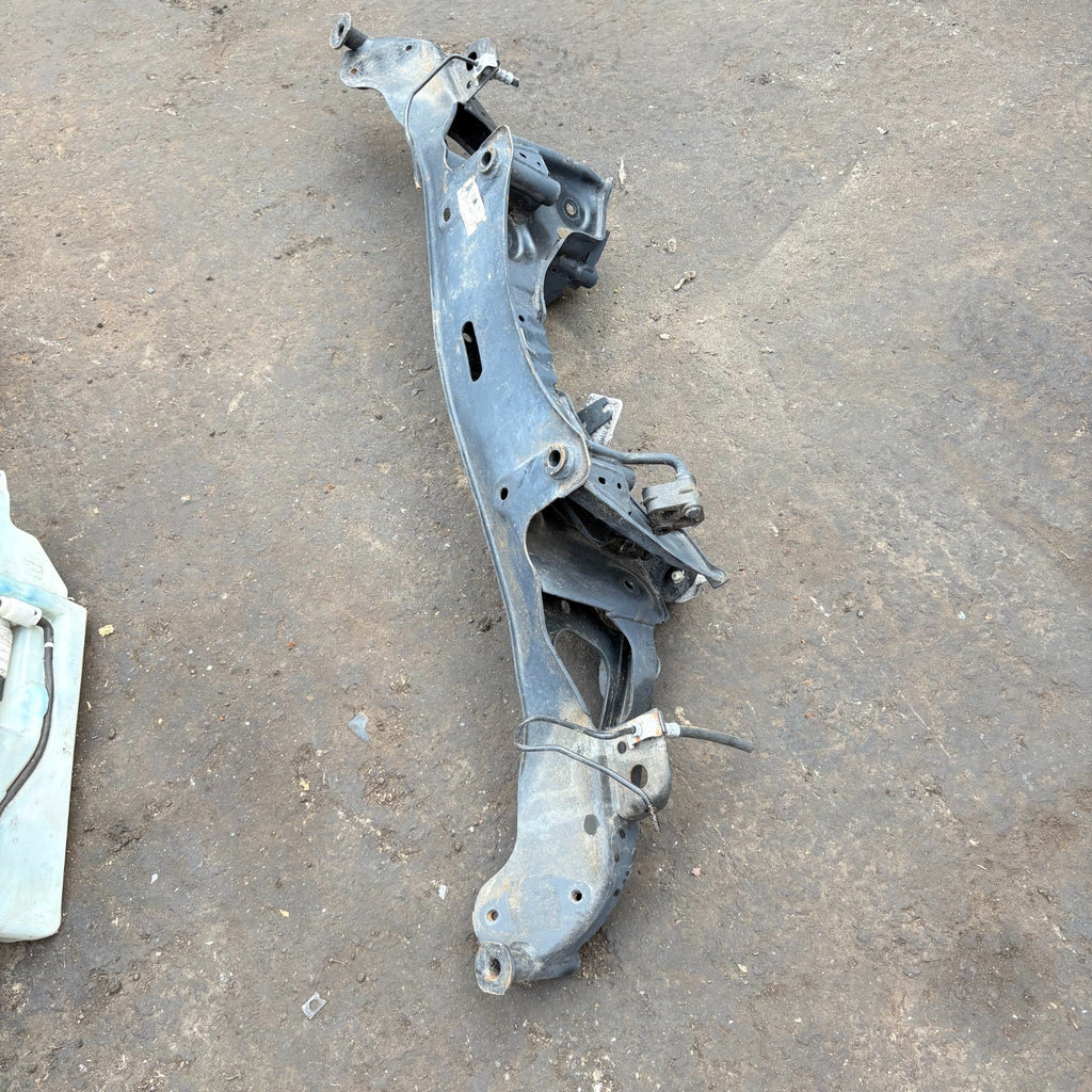 BMW 135i E82 Rear Axle Carrier Subframe 2007-2013 6883011
