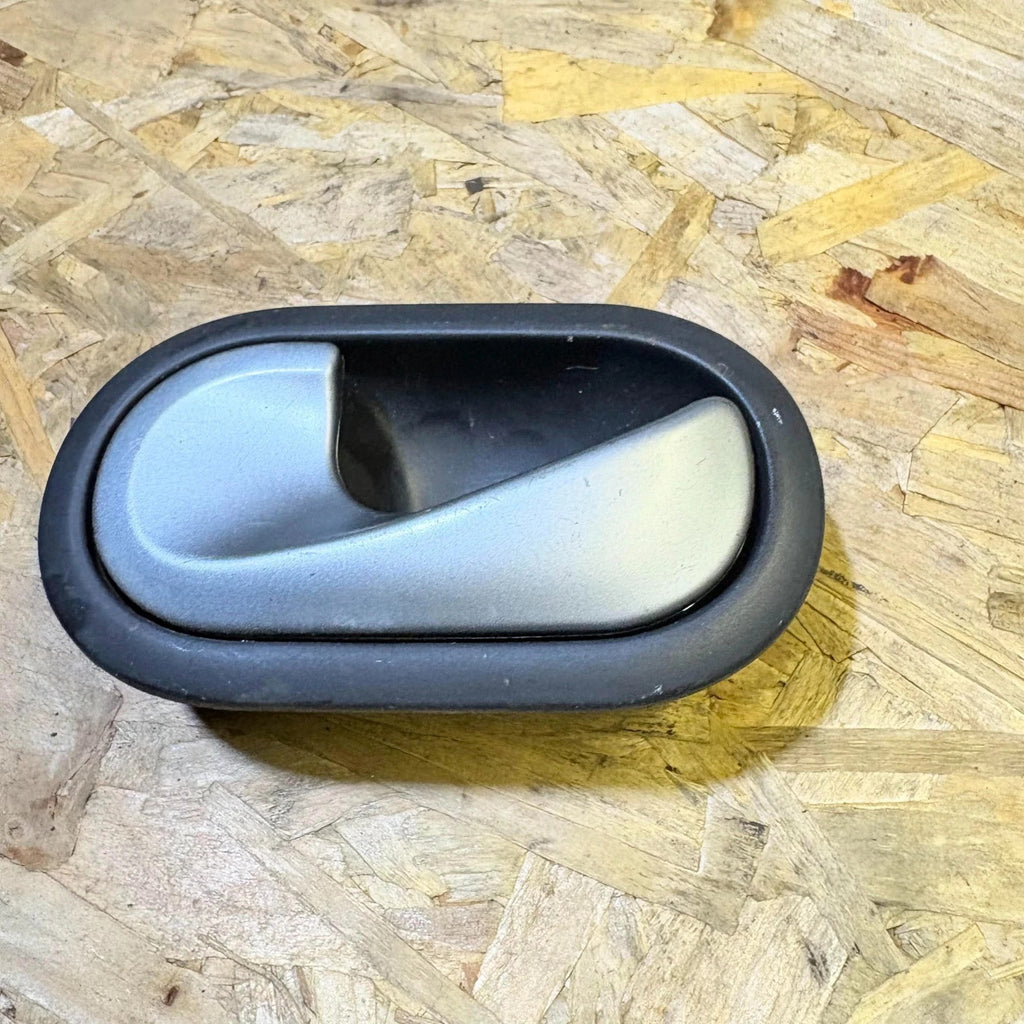 Renault Clio MK3 2005-2012 Rear Left Inner Door Handle Passenger Side