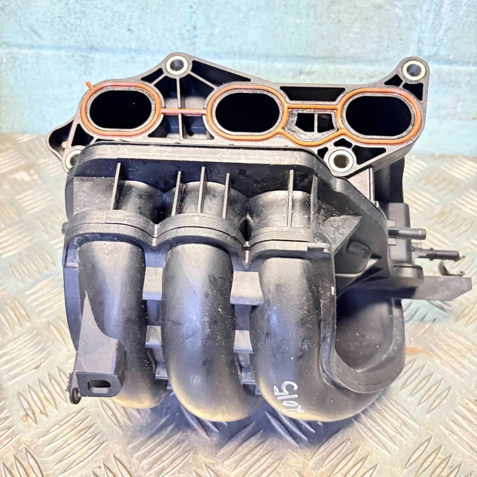 MK2 Toyota Aygo 2015 Intake manifold ORIGINAL PART WARRANTY