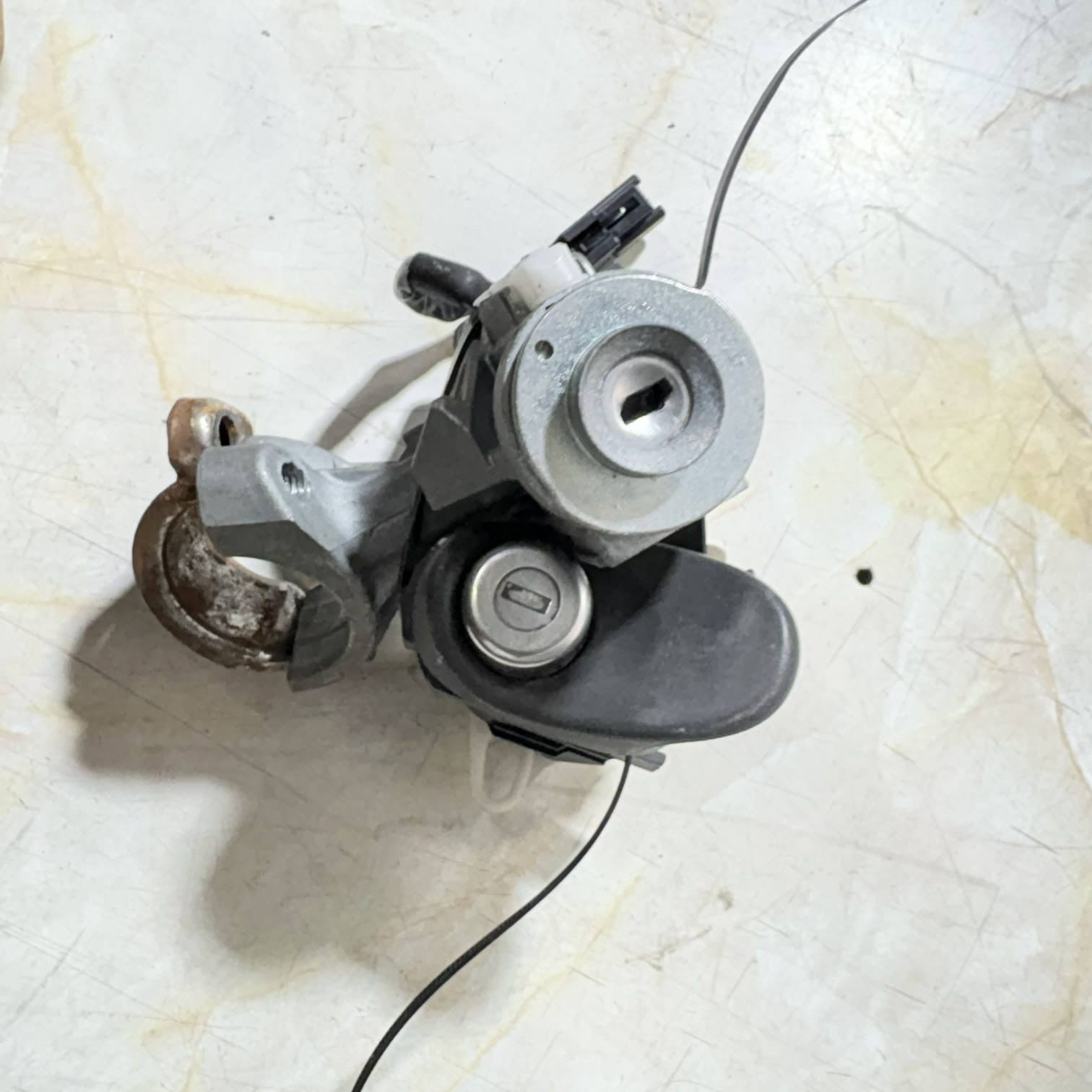 MIRAGE V Ignition Lock Barrel +Key U-SHIN LTD HONDA