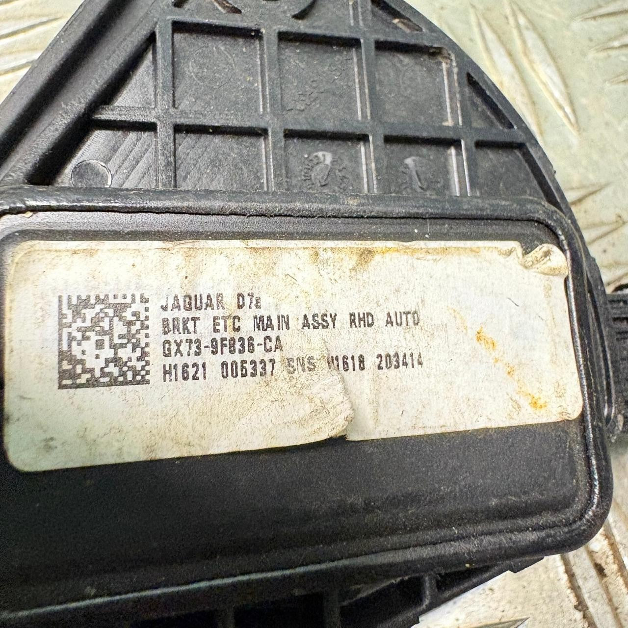 Jaguar XE X760 15-20 XF X260 15-20 Accelerator Pedal RHD Auto GX73-9F836-CA