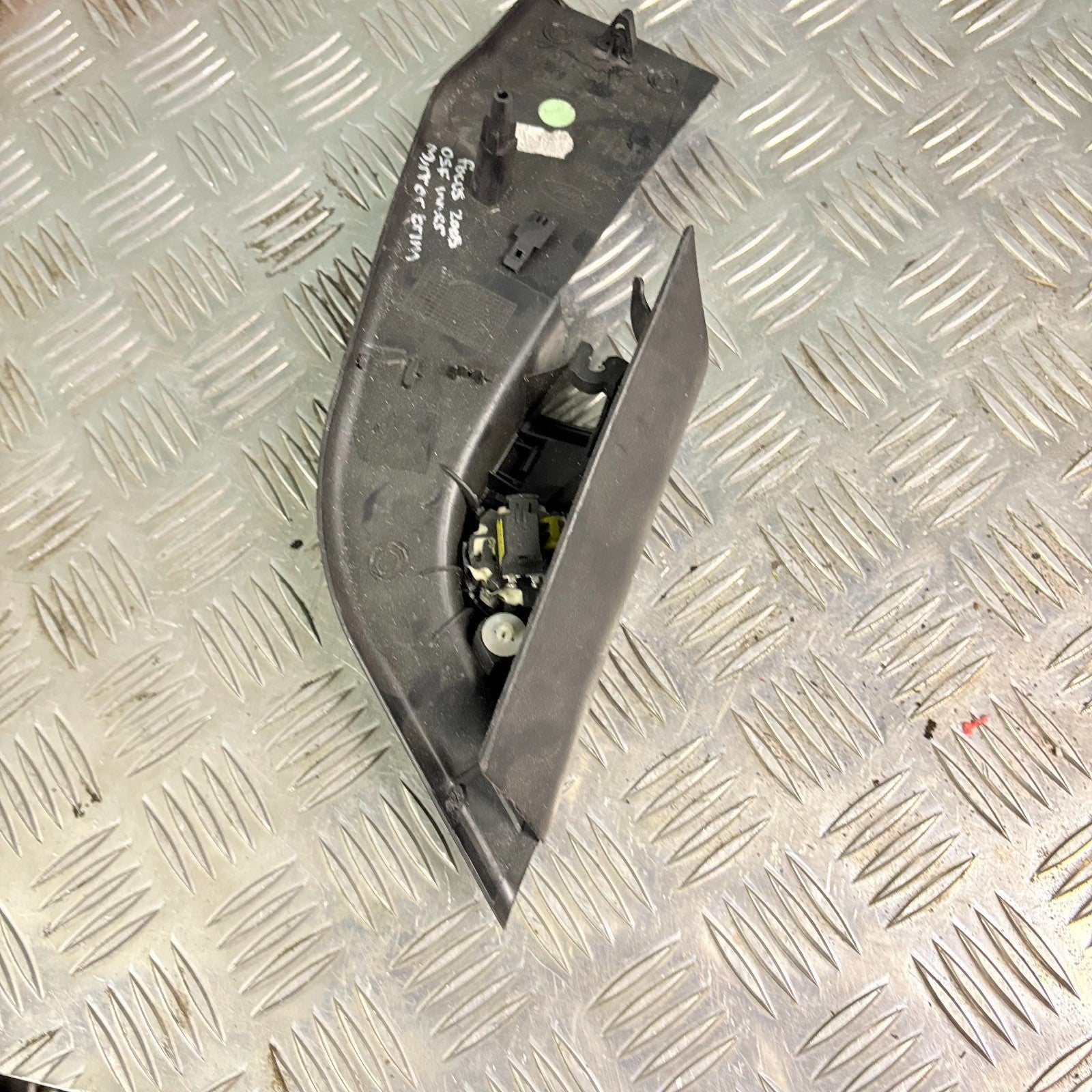 FORD FOCUS MK2 2004-2011 FRONT DOOR TWEETER SPEAKER MIRROR TRIM