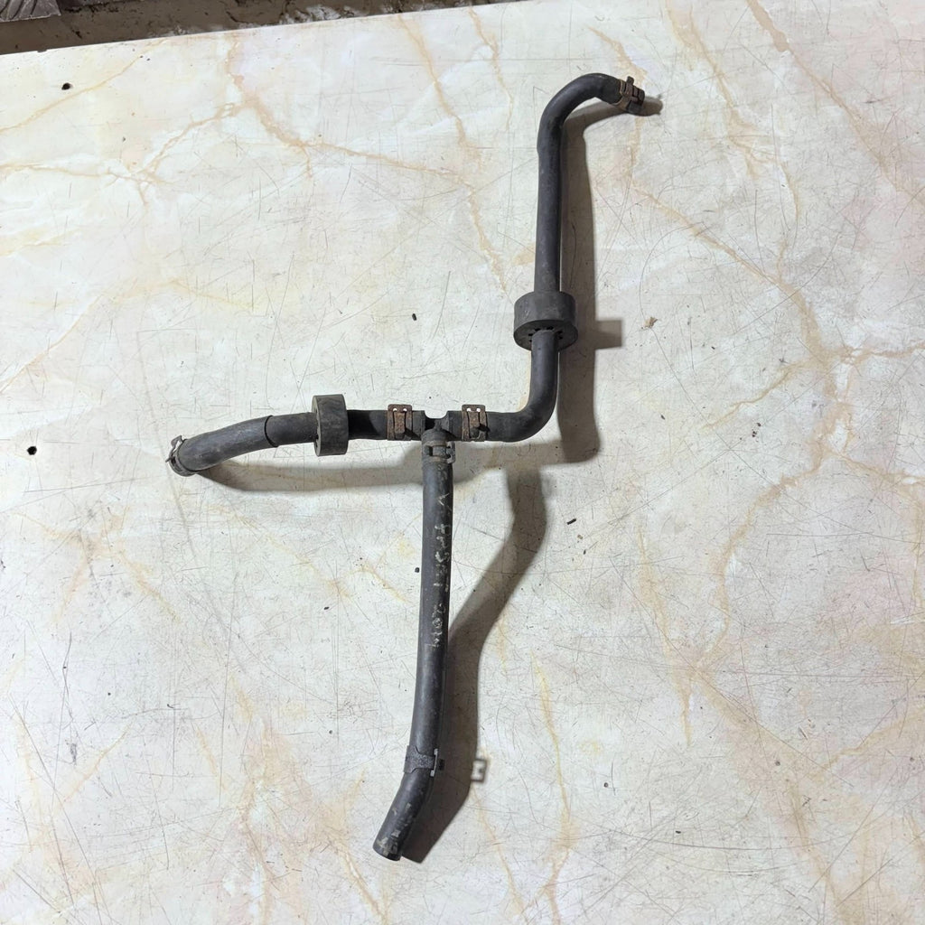 Volkswagen VW Passat B8 2018 Engine Coolant Hose Pipe Line Water Radiator Heater