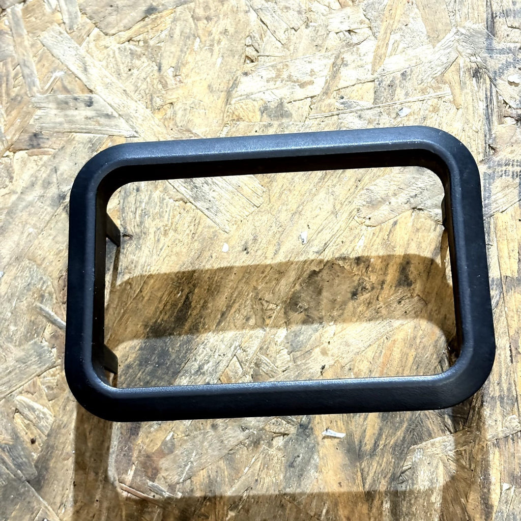 Mercedes-Benz SL R129 Gear Lever Plastic Cover A2022670288 5.0 28102396
