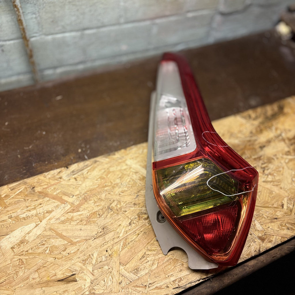 MG3 2011‑2024 Rear Right Tail Light 220‑40013 Driver Side