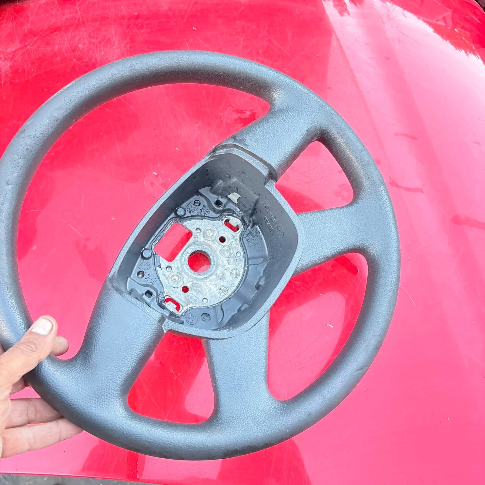SKODA SUPERB STEERING WHEEL 4 SPOKE 3T0419091 2009
