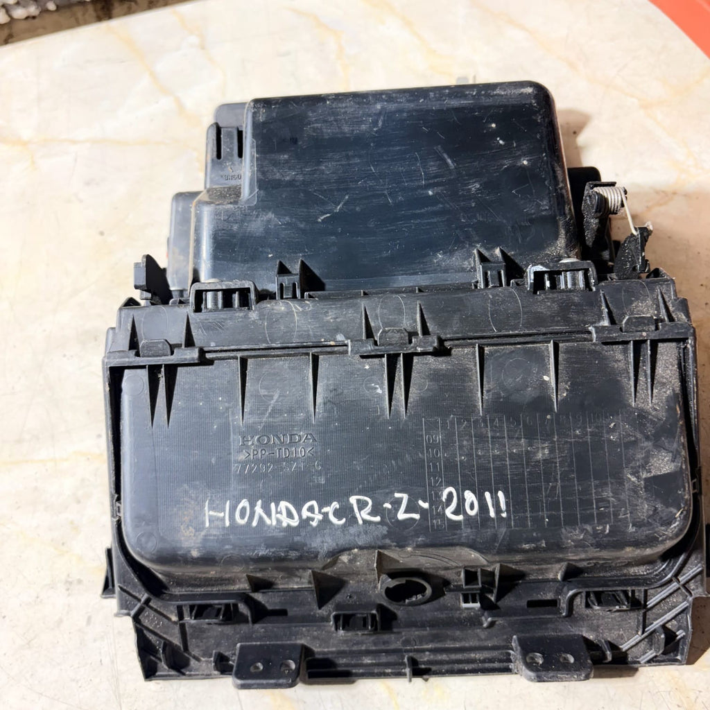 HONDA CRZ MK1 DASHBOARD STORAGE COMPARTMENT 77292-SZT-G 2011