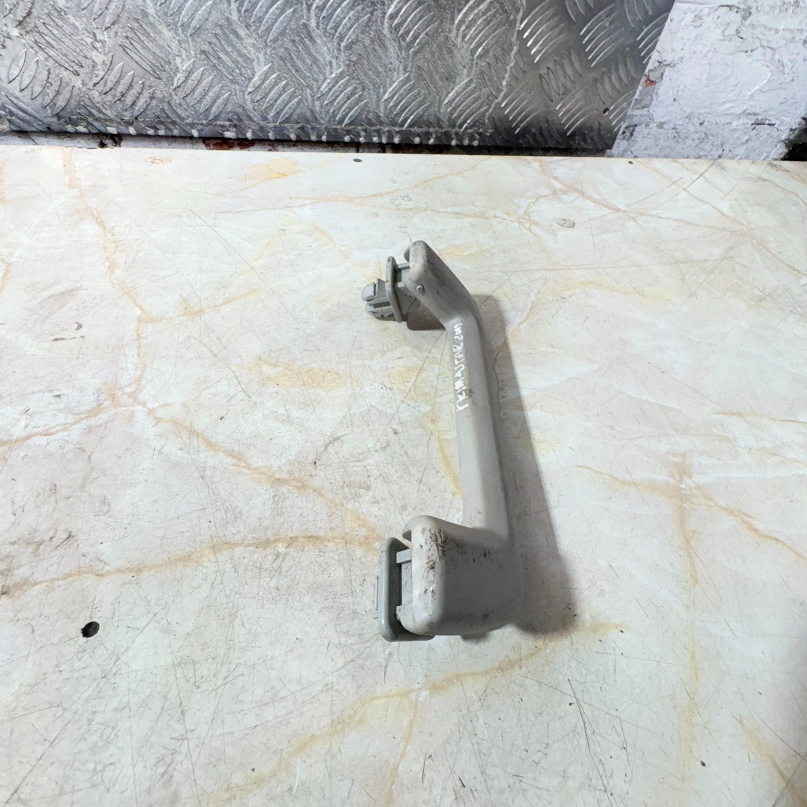 Interior Roof Grab Handle Passenger-Trafic II Vivaro A Primastar X83 01-14