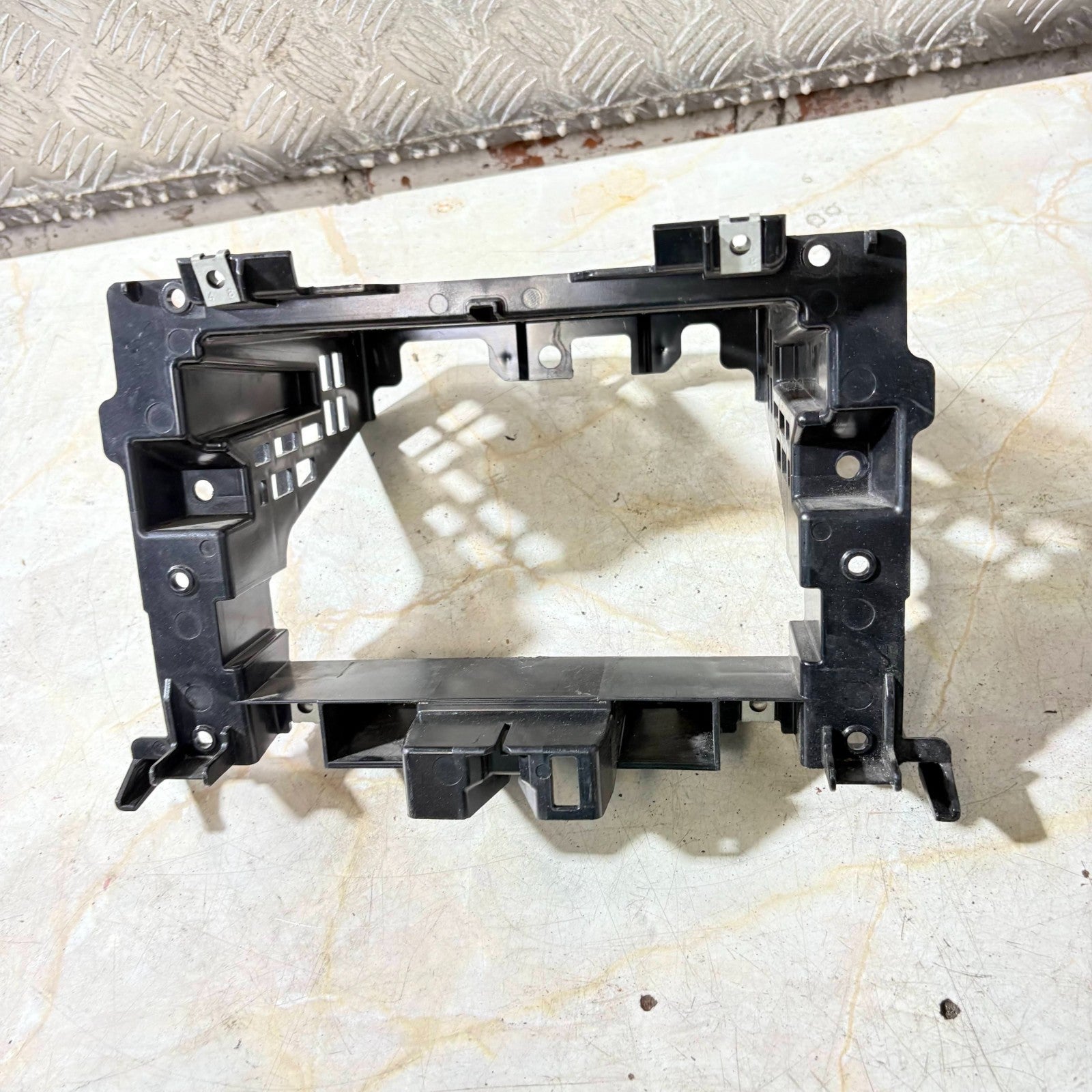 VW Crafter 2006-2017/Sprinter W906 2006-2018 Radio Mount Frame A9066891931