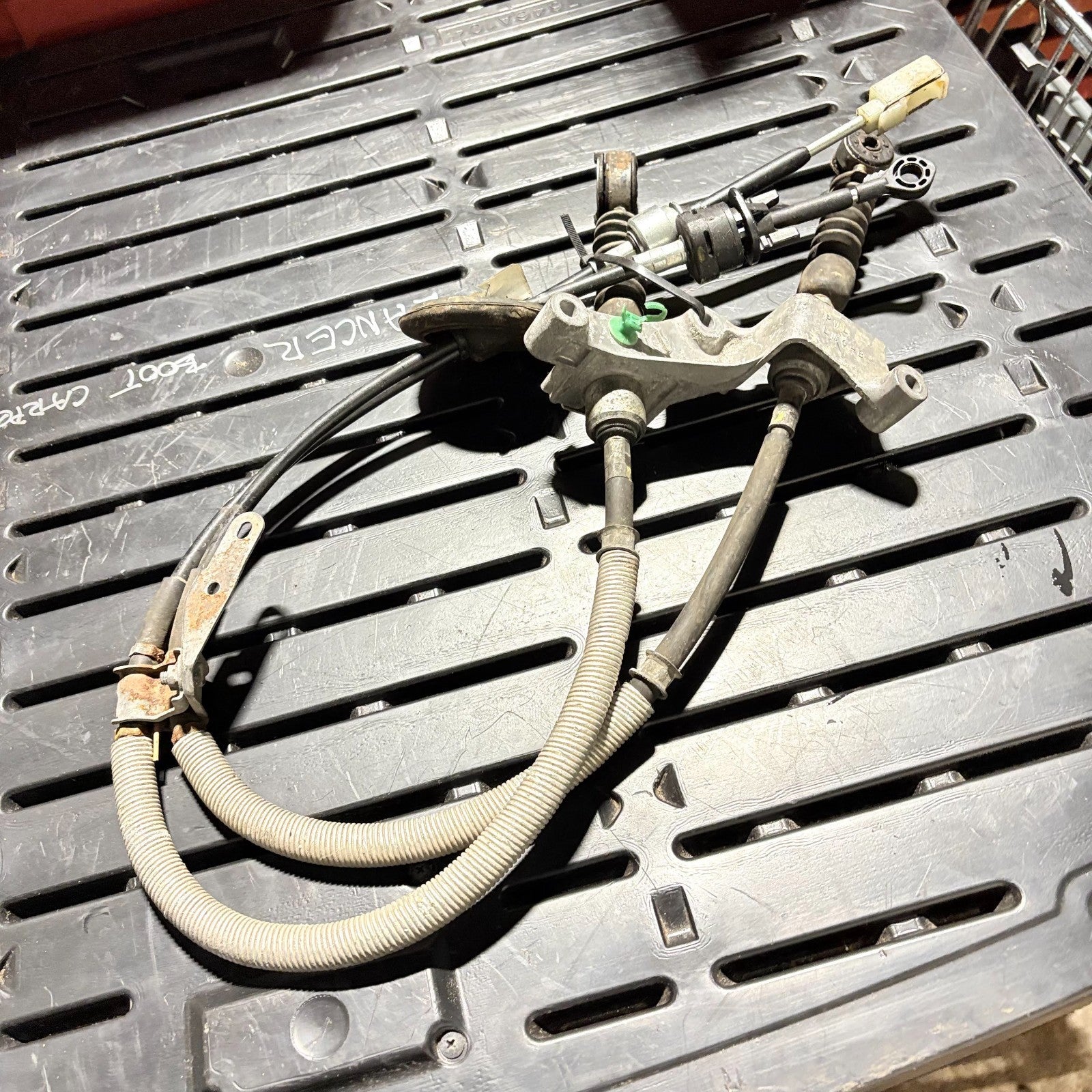 HONDA JAZZ 2008-2015 5 SPEED MANUAL GEAR LINKAGE CABLES 54310TF00032