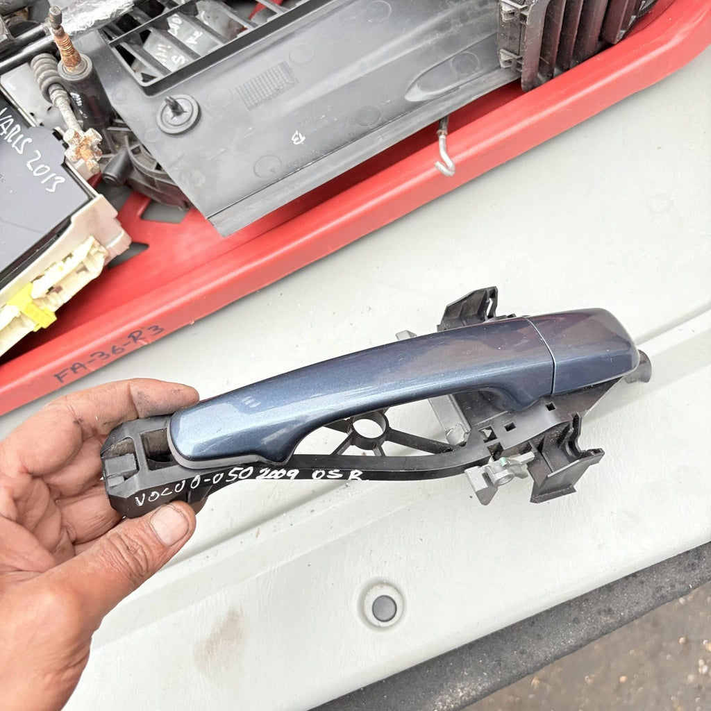 Volvo V50 2004-2012 Rear Right Exterior Door Handle 452 30784203