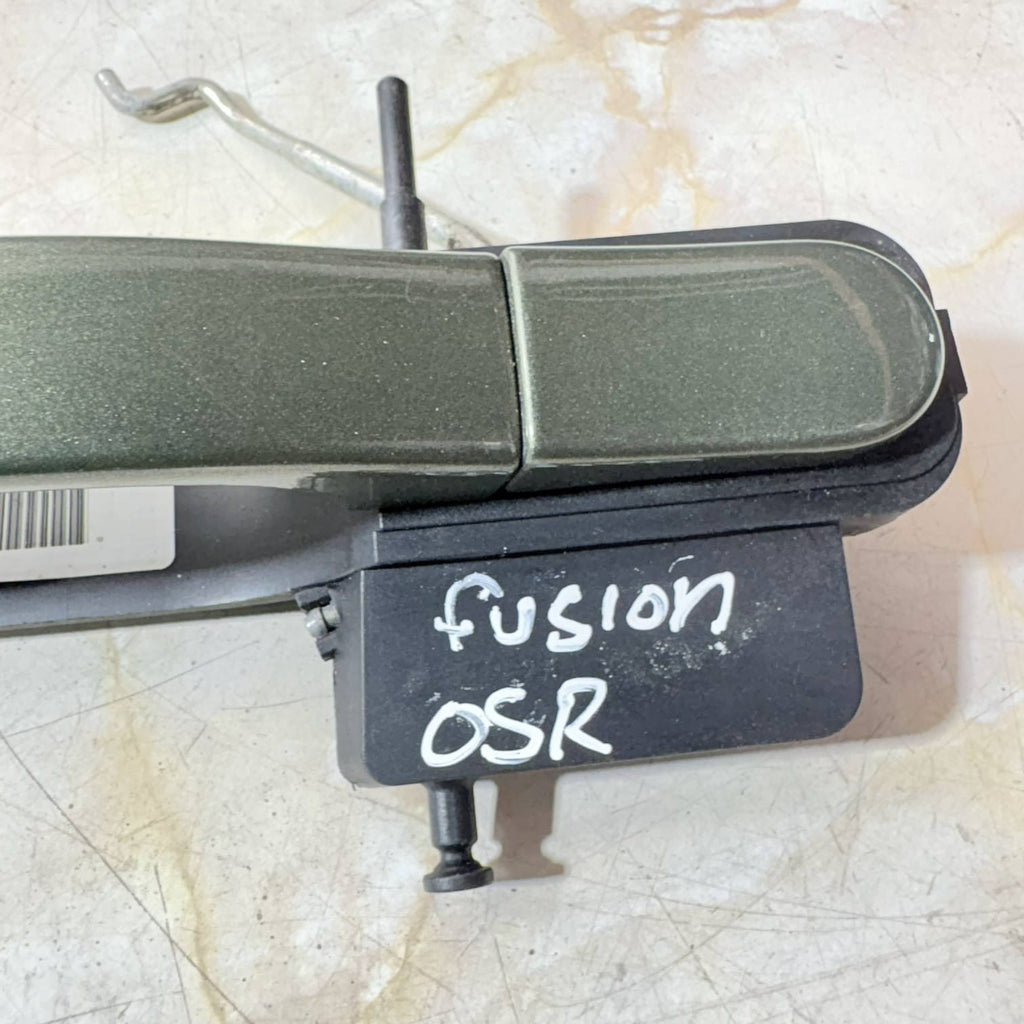 2n11n264a26cn 2n11n26Door HandleExterior, rear right side for F UK205792-29-2007