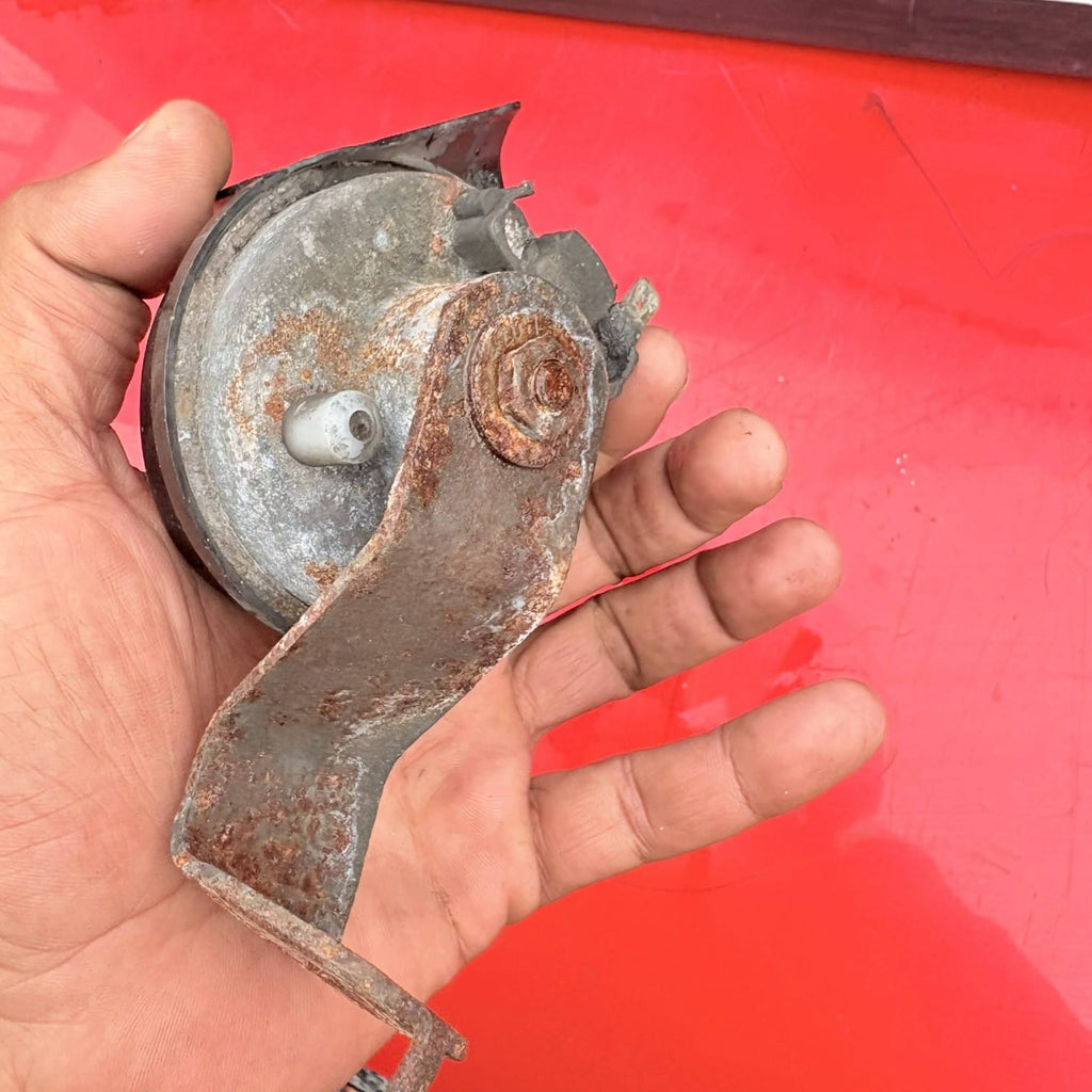 Chryster 2007 Horn Woofer Signal Horn Gennuine
