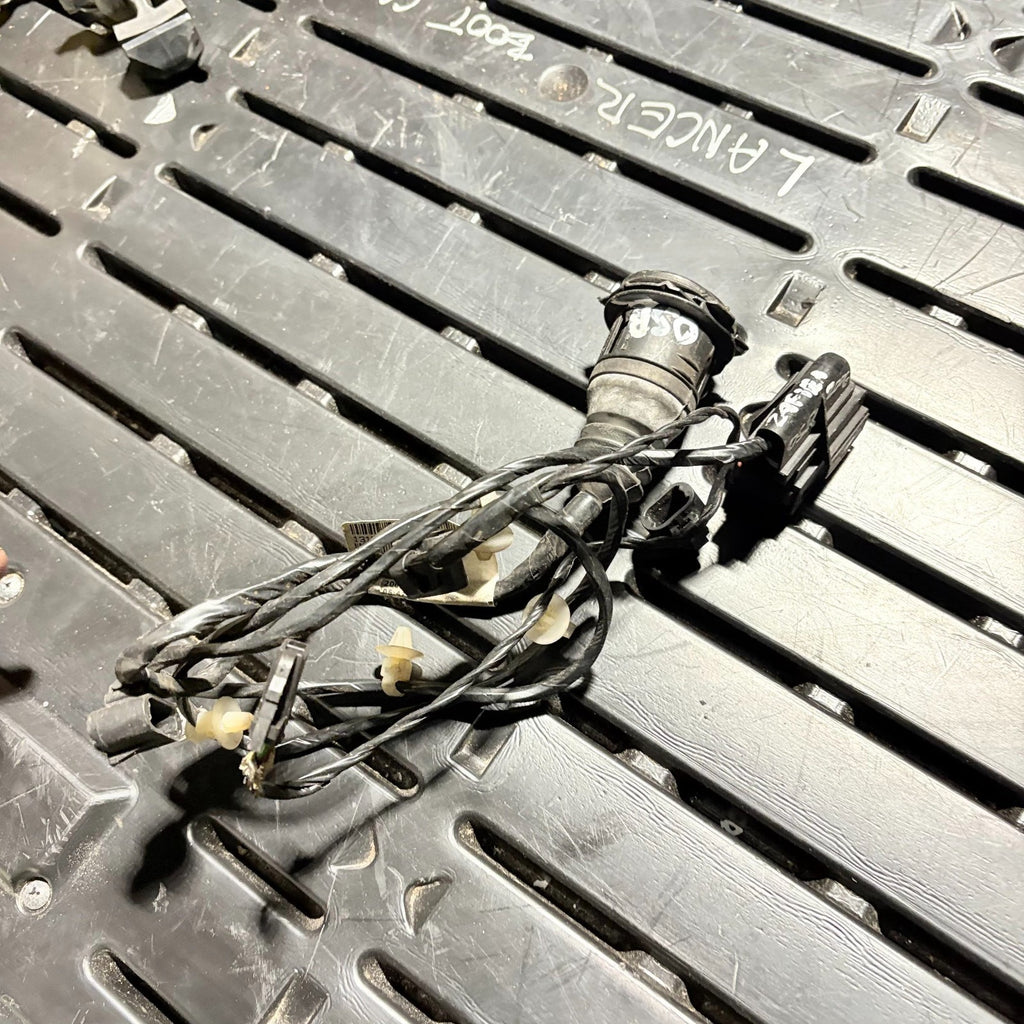 VAUXHALL ZAFIRA B 2005-2014 REAR RIGHT DOOR WIRING LOOM HARNESS 13158681