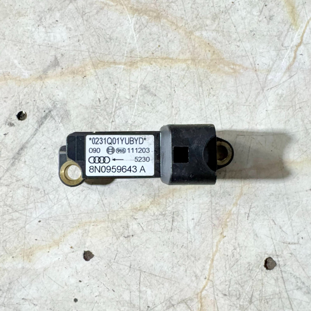 Audi TT Impact Crash Sensor Front Right Side 8N0959643A 1998-2006