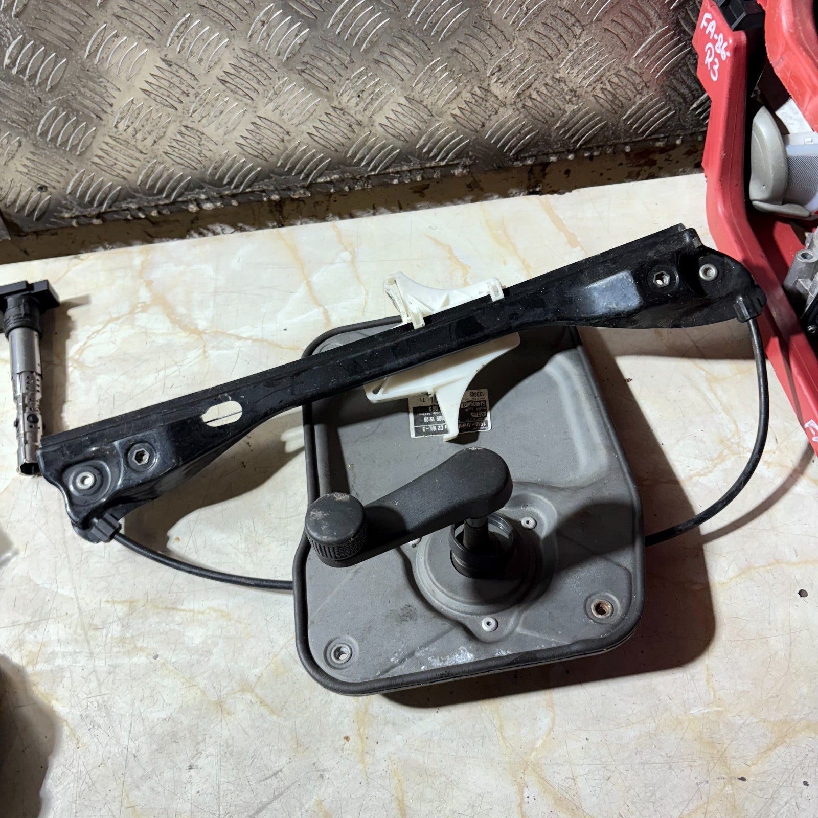 SKODA FABIA 2007-2010 WINDOW REGULATOR DRIVER SIDE REAR RIGHT 5J4839402B
