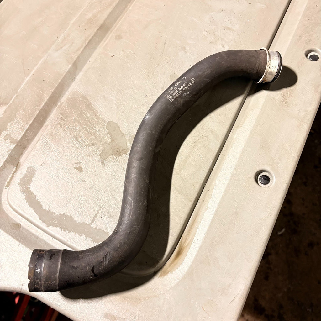 MERCEDES-BENZ C W204 A2045010582 Side Cooling Radiator Hose