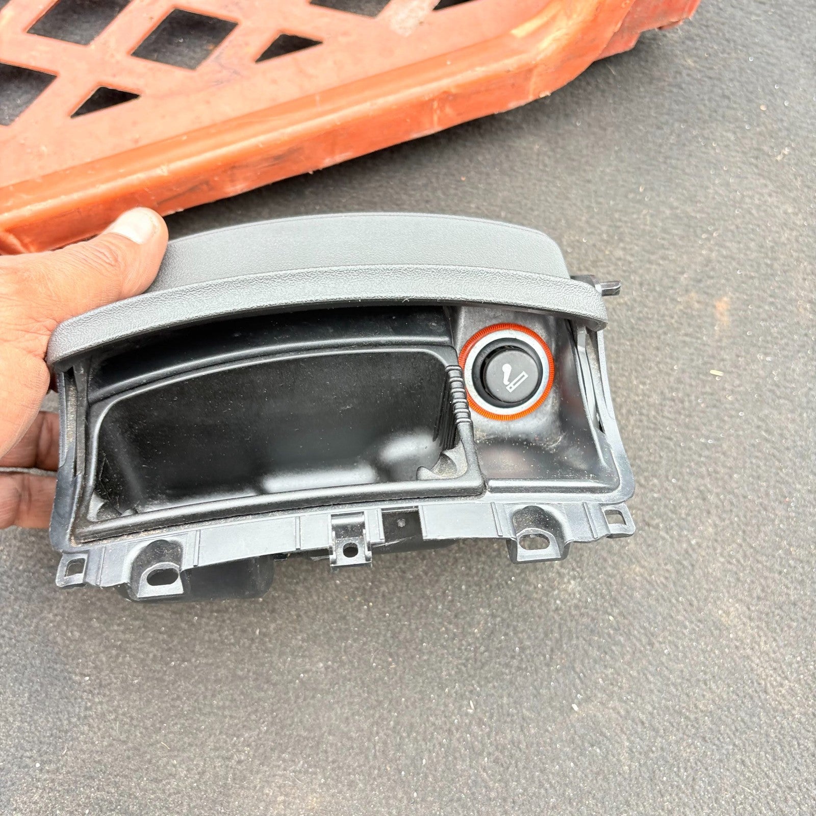 VW Lupo 1998-2005 Front Dash Ashtray Cigarette Lighter Coin Holder