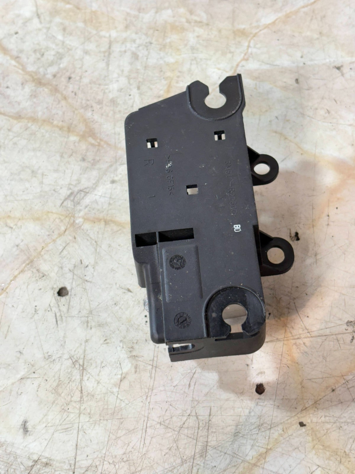 Ford Focus 2010-2018 OSR DRIVER SIDE REAR INTERIOR DOOR HANDLE 3M51-R22600-BD