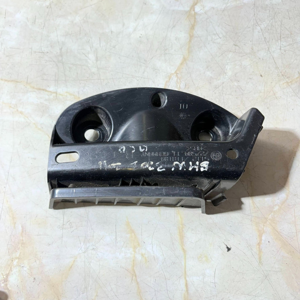 BMW 320D 2011 Rear Bumper mounts (BUMPER BRACKET) 7118194
