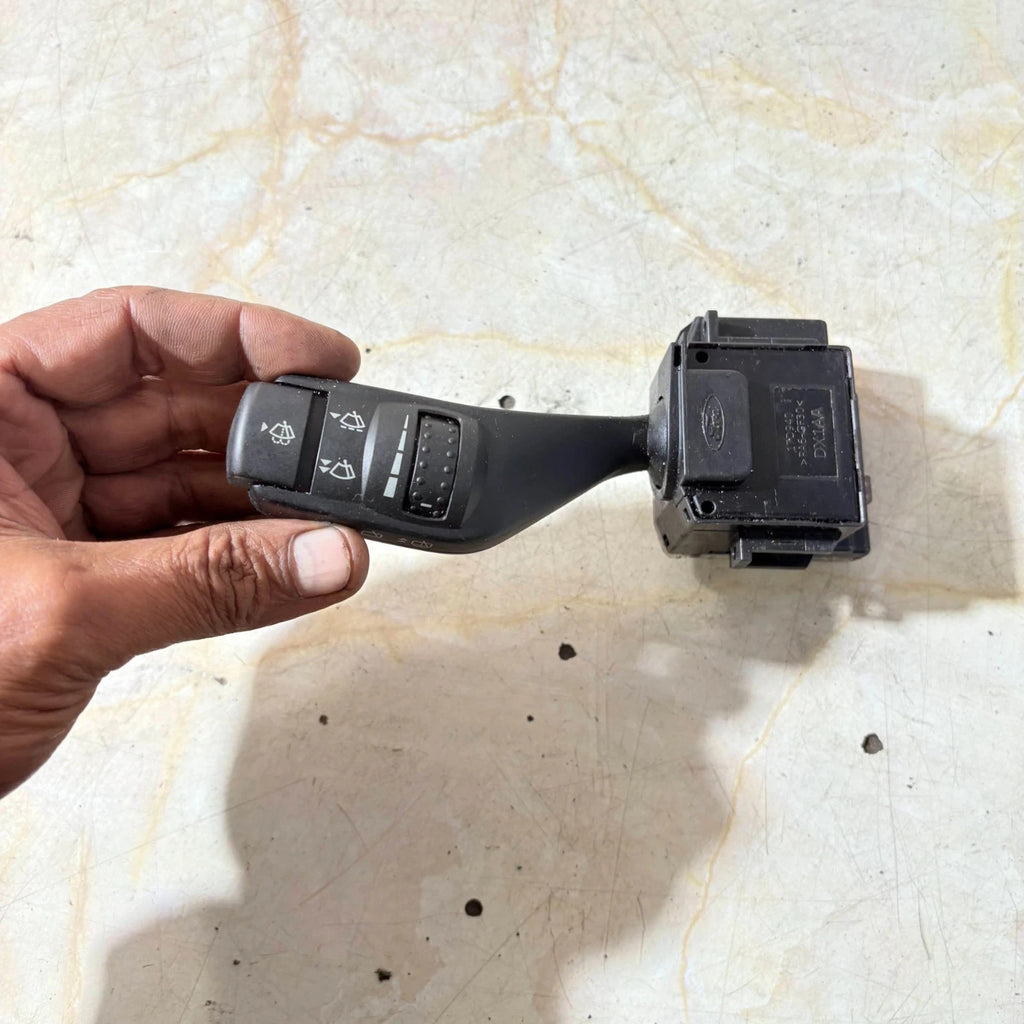 FORD FOCUS MK2 INDICATOR STALK 17D940 2005-2010