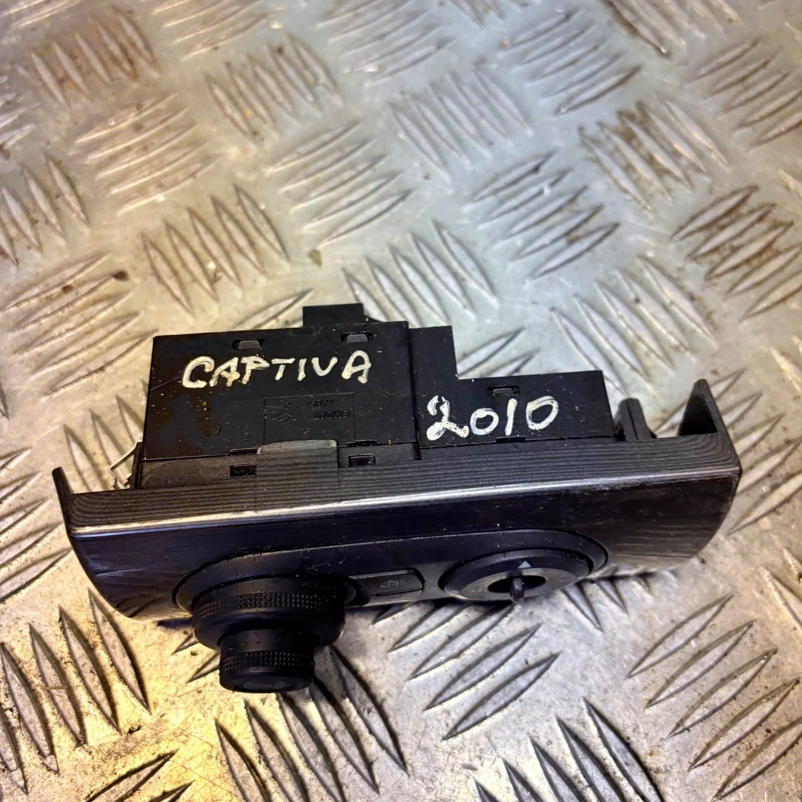 Chevrolet Captiva Wing Mirror Control Switch Knob Power Fold 293762245830 2010