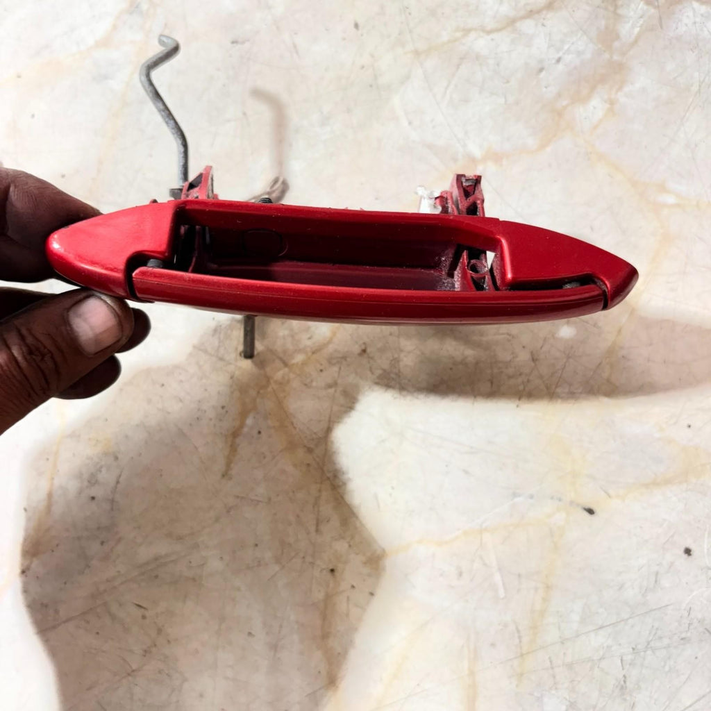 Renault Clio 2005-2012 DOOR HANDLE EXTERIOR FRONT LEFT SIDE 7700433075