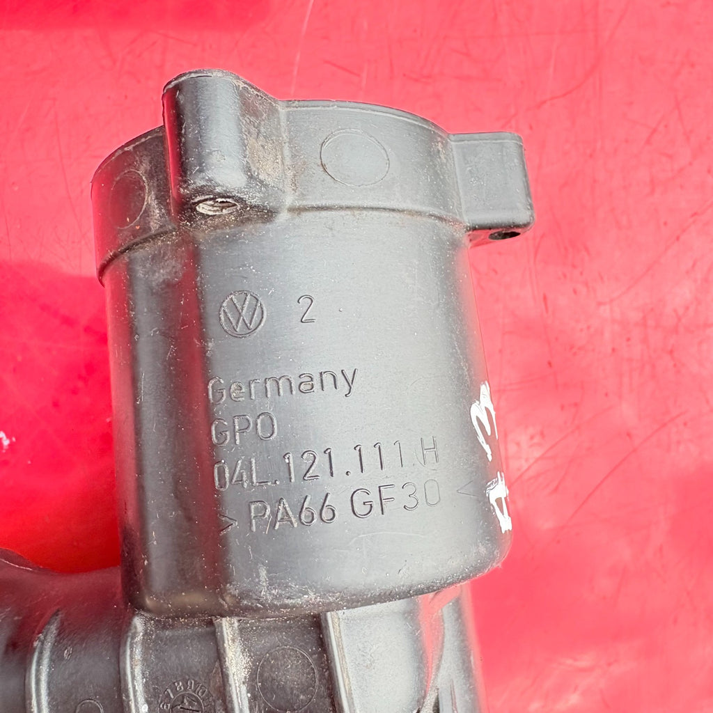AUDI A3 2012-2020 8V Convertible 8V Thermostat Housing 04L121111H