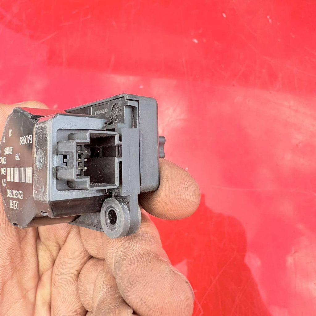 VAUXHALL/OPEL INSIGNIA HEATER FLAP ACTUATOR 52433779R0