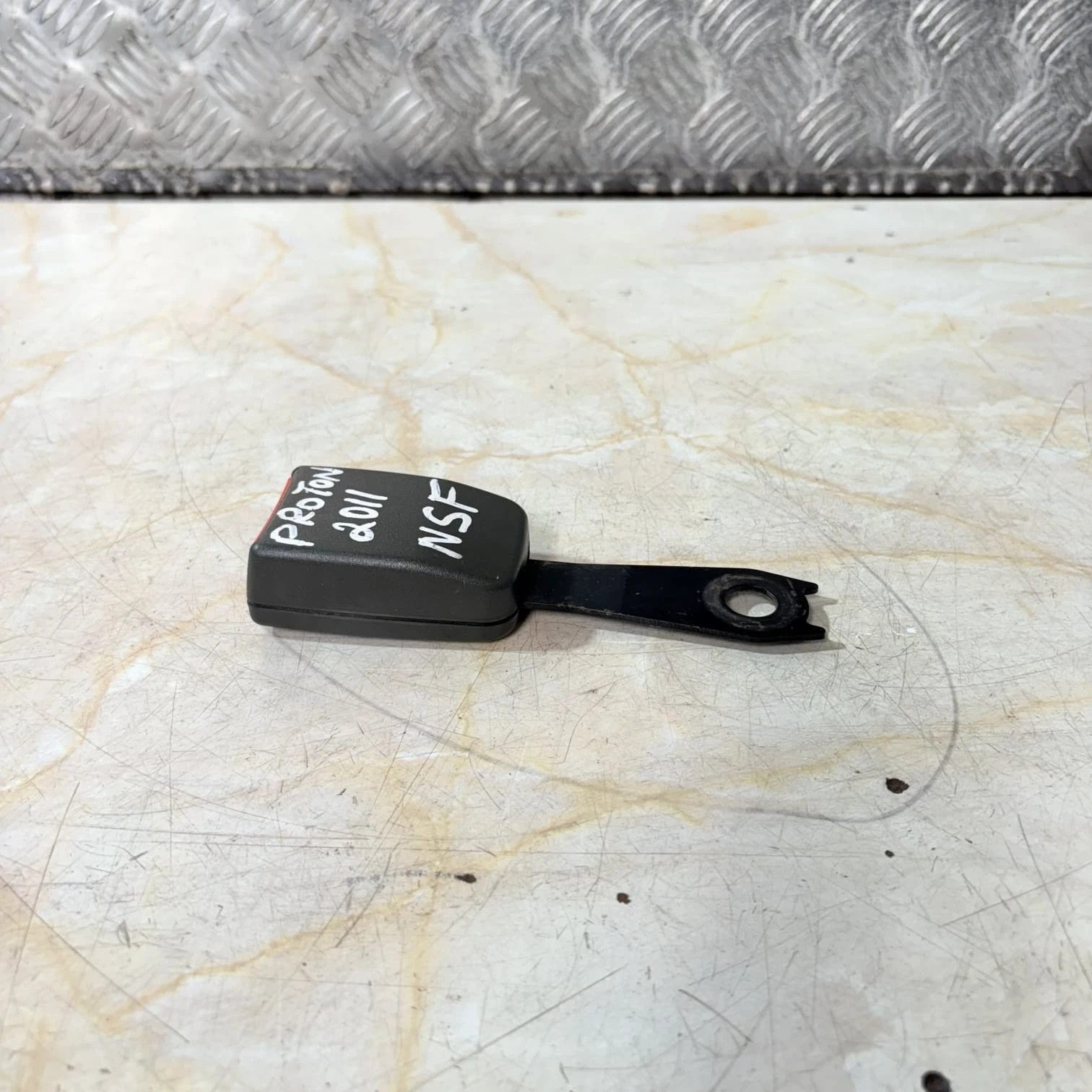 Proton 2004-2012 Passenger Front Left Side Seat Belt Buckle 074451