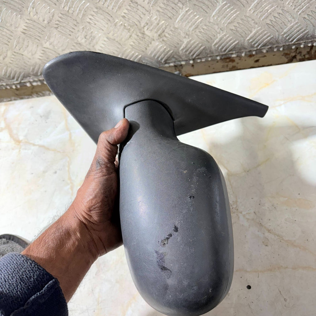 RENAULT CLIO MK2 PASSENGER FRONT LEFT SIDE ELECTRIC WING MIRROR E2018011
