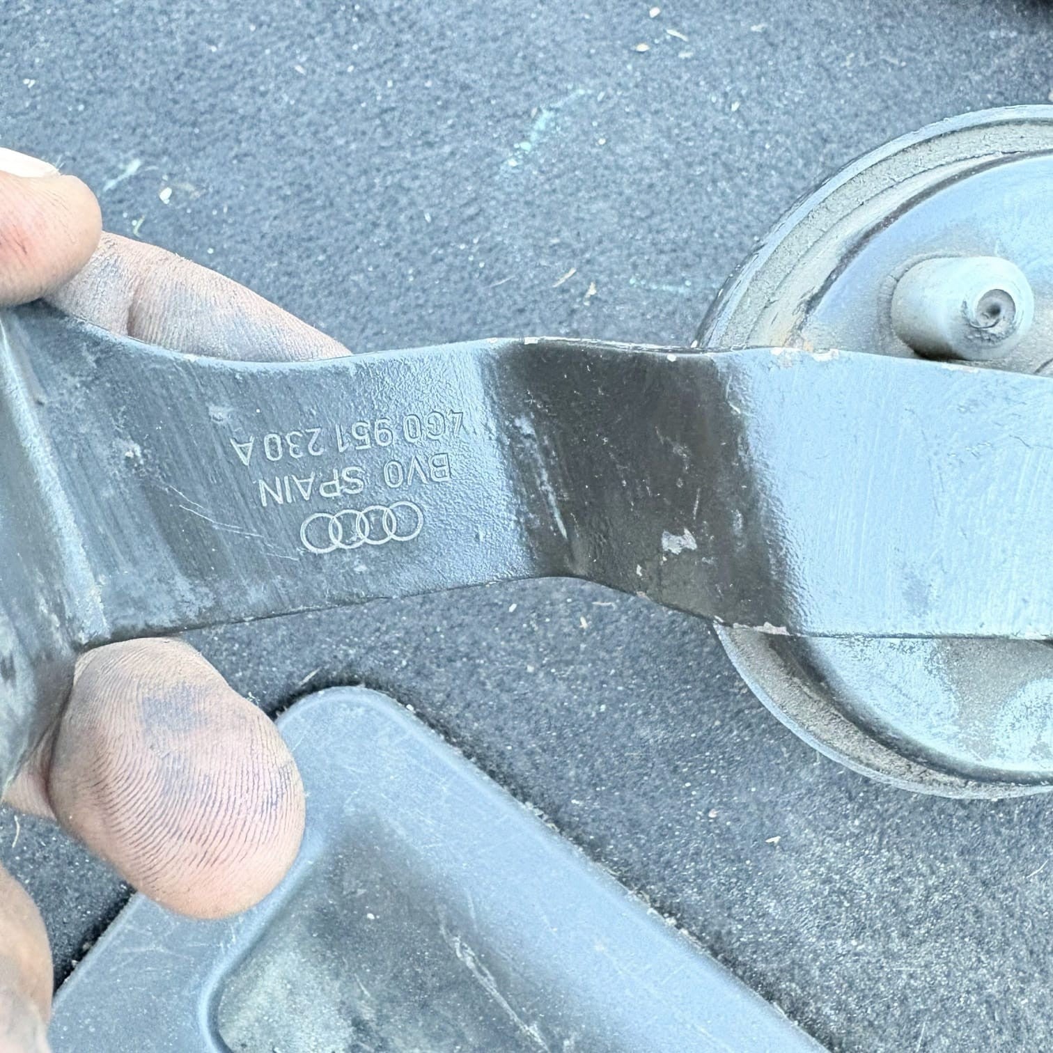 PEUGEOT 208 GTI HORN SIGNAL 2013 A046466