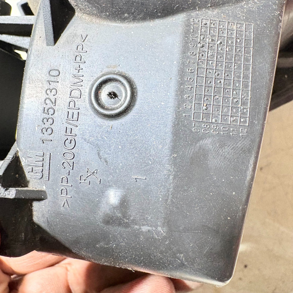 2008-2017 Vauxhall Insignia Fuel Flap Filler Cover 13352310