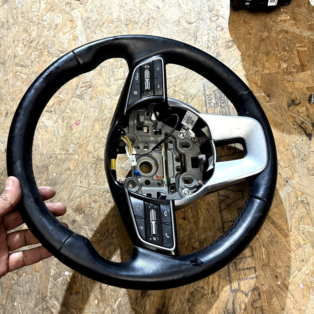 Kia Sportage Mk4 QL 2016-2021 Steering Wheel 56140-D9AA0 RLA25176