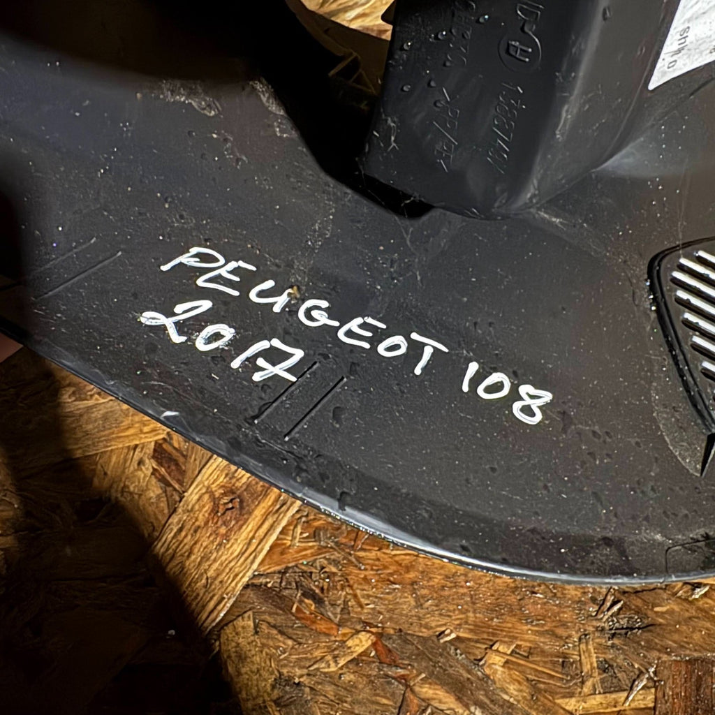 PEUGEOT 108 2014-2022 FRONT CENTRE CONSOLE 1388649XZD