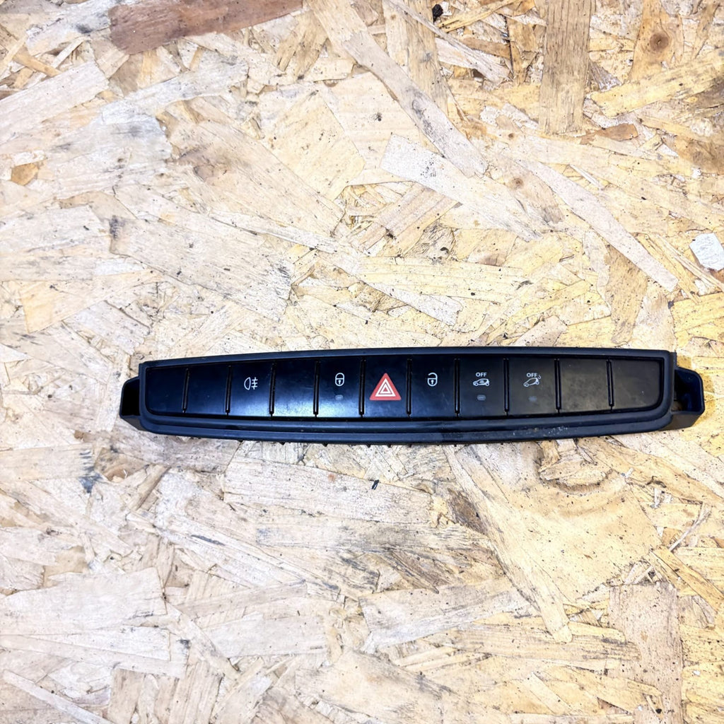SMART FORFOUR 1.1 2005 HAZARD CENTRAL LOCKING FOG LIGHT SWITCH A4548202410