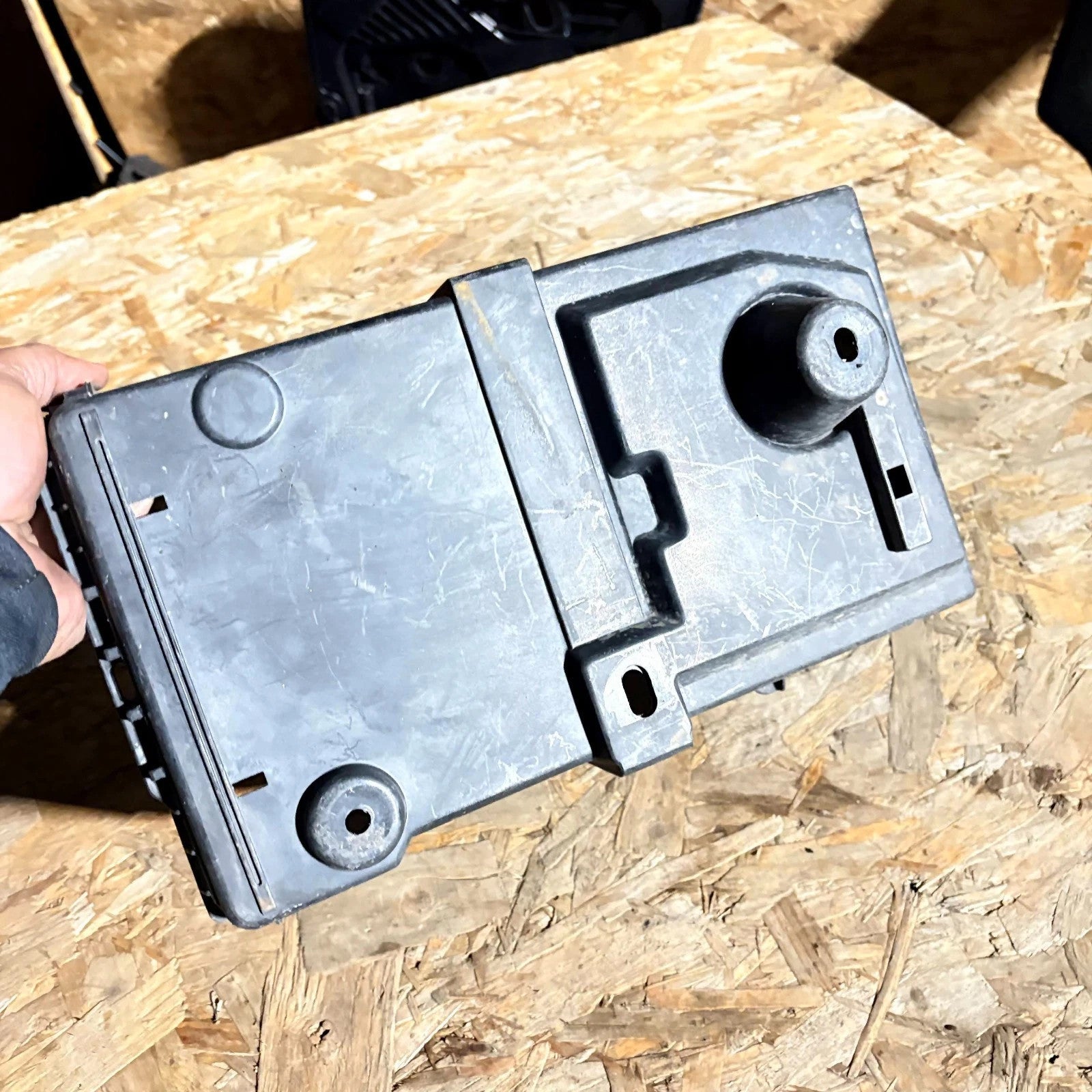 Ford Focus Battery Tray Box Mk3 2010-2018