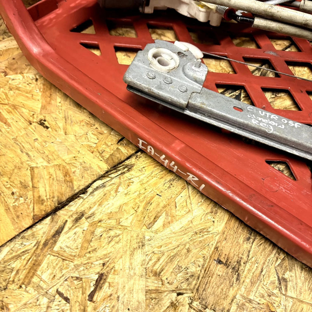 DODGE CALIBER MK1 2008 DRIVER FRONT SIDE WINDOW REGULATOR 05074798AA-E