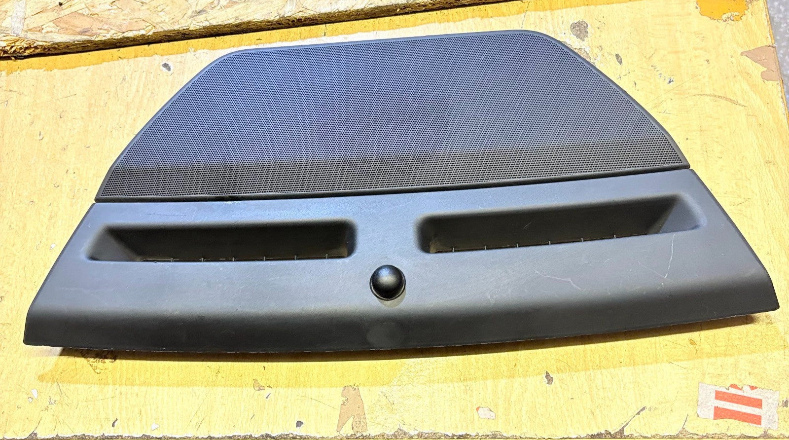 Range Rover Velar Upper Dash Board Speaker Trim 2017-2023 J8A2-04454-AB