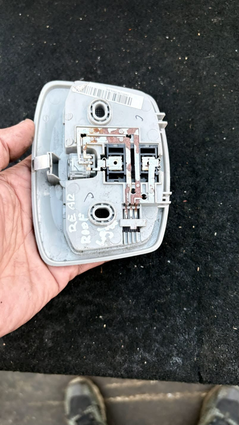 2016 SSANGYONG KORANDO INTERIOR ROOF READING LIGHT LAMP REAR 83720-34000