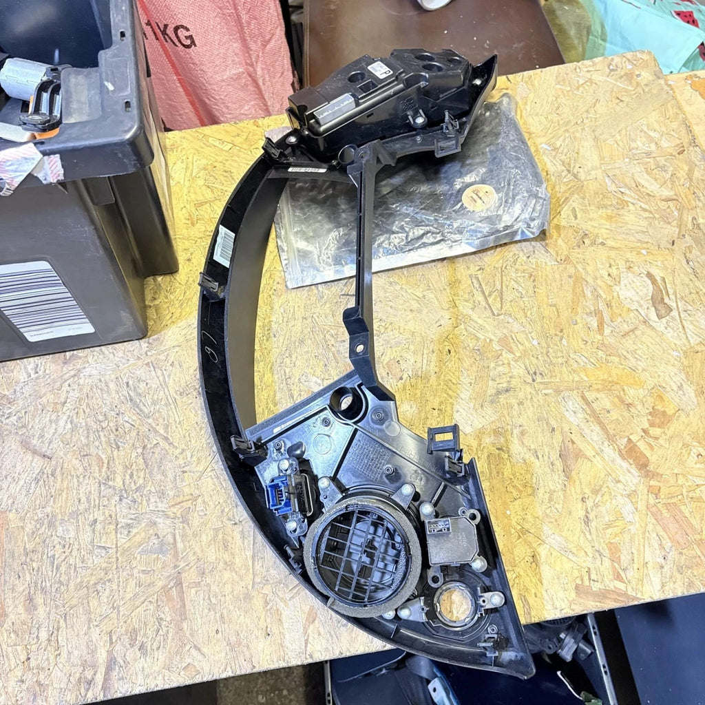 HONDA CIVIC MK8 SPEEDO SURROUND AC AIR CON HEATER CONTROL SWITCHES 79600SMGE4