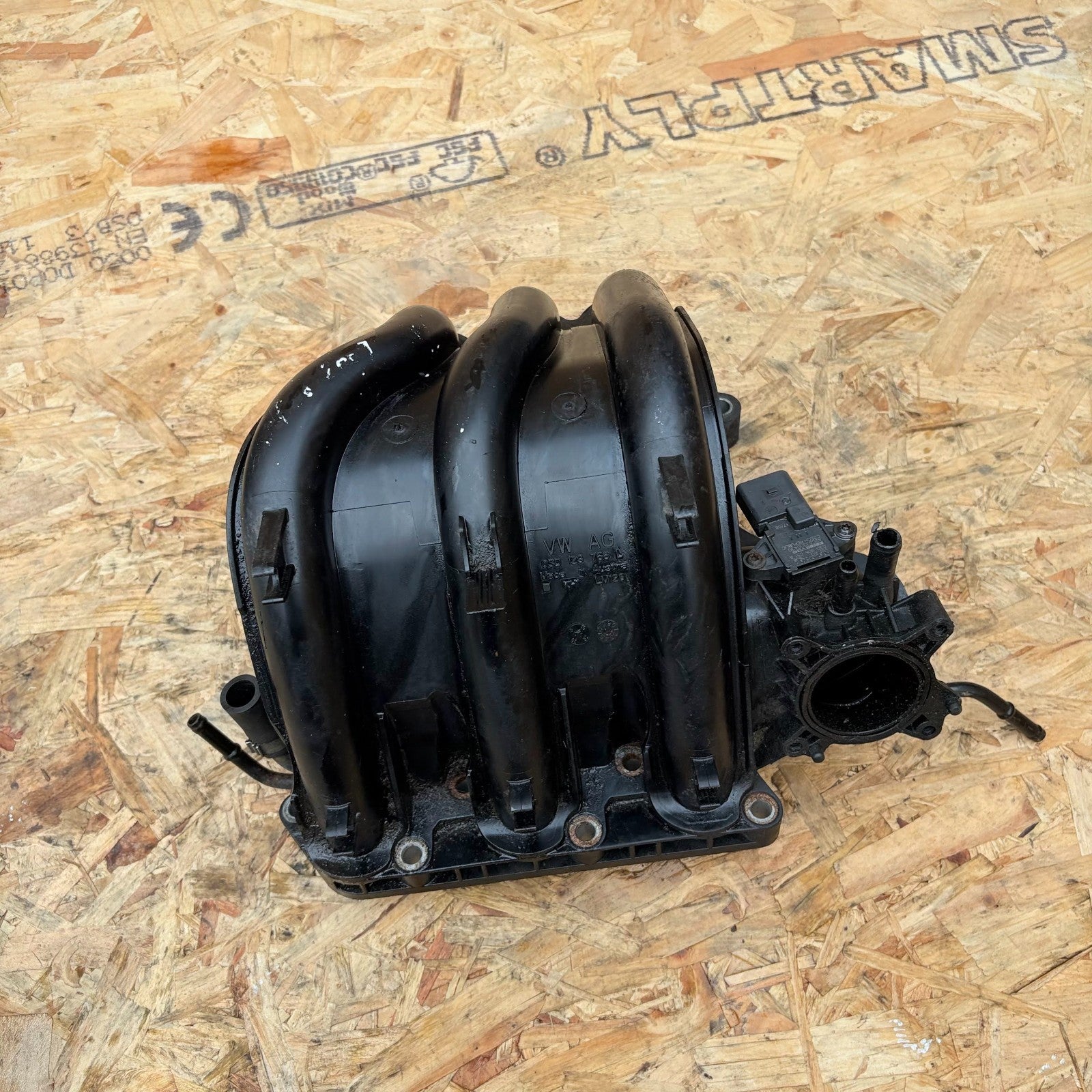 VW Polo 9N3 2005-2007 Fox 2005-2011 1.2 Inlet Intake Manifold 03D129766L BMD