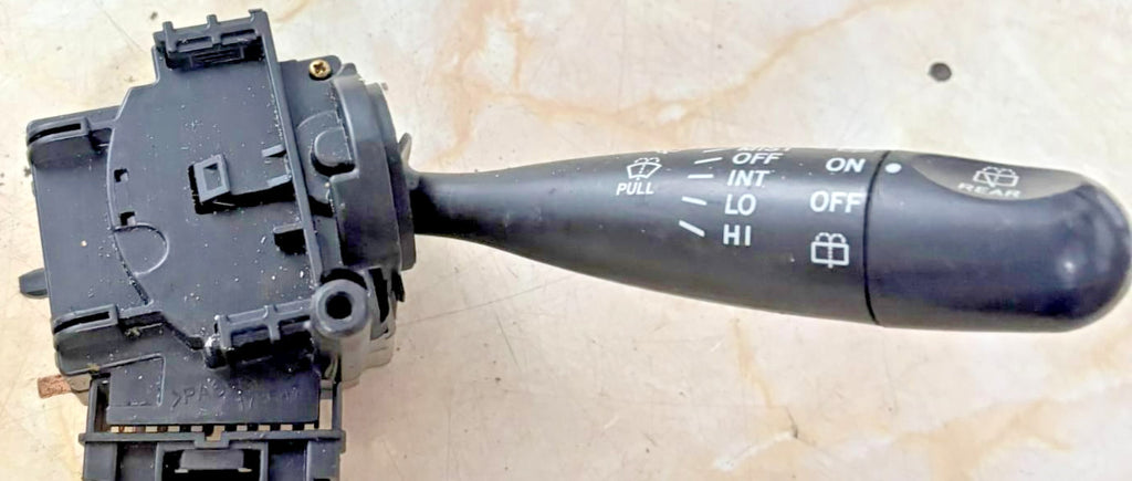 2001-2005 Toyota Yaris Mk1 XP10 Front/Rear Wiper Stalk Switch 173647 84652-52040